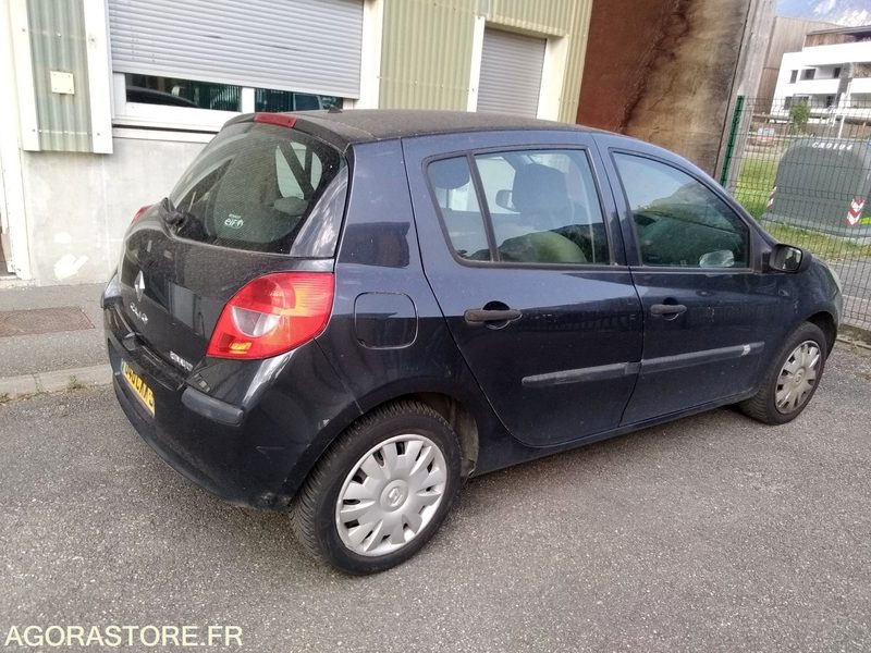 Clio 1.5 dci 1er main du 10.07.2007 131100kms type MRE5222EF558 - Lengvasis automobilis: foto 2 Clio 1.5 dci 1er main du 10.07.2007 131100kms type MRE5222EF558 - Lengvasis automobilis: foto 2
