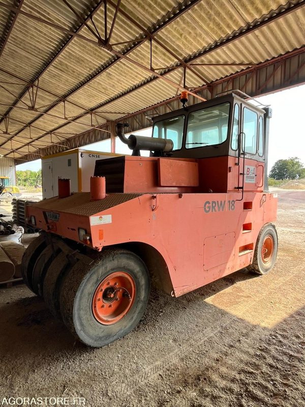 Compacteur à pneu type P3 HAMM - Volas: foto 2 Compacteur à pneu type P3 HAMM - Volas: foto 2