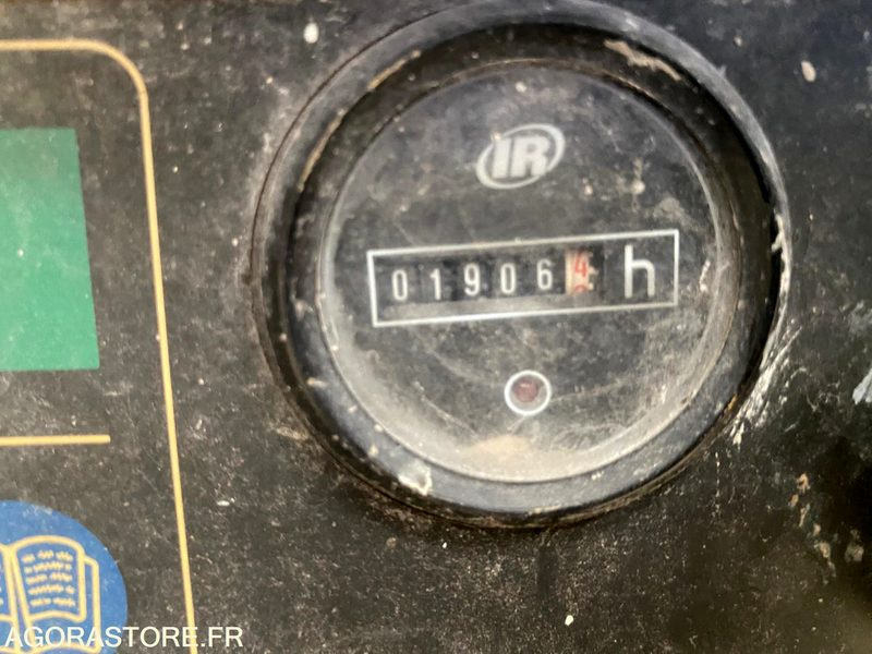 Compresseur de chantier 3.3m3 DOOSAN 7/31 - INGERSOLL RAND - Oro kompresorius: foto 3 Compresseur de chantier 3.3m3 DOOSAN 7/31 - INGERSOLL RAND - Oro kompresorius: foto 3