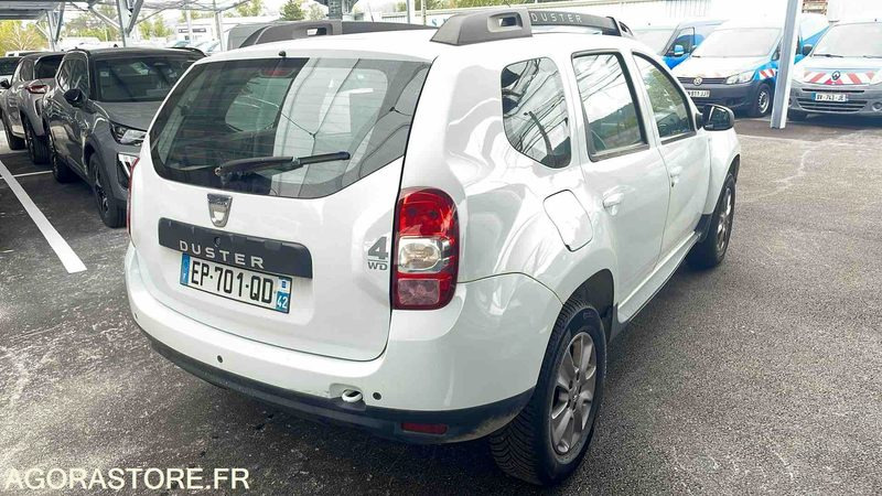 DACIA DUSTER - 2017 - 173388KM - EP701QD - Visureigis: foto 4 DACIA DUSTER - 2017 - 173388KM - EP701QD - Visureigis: foto 4