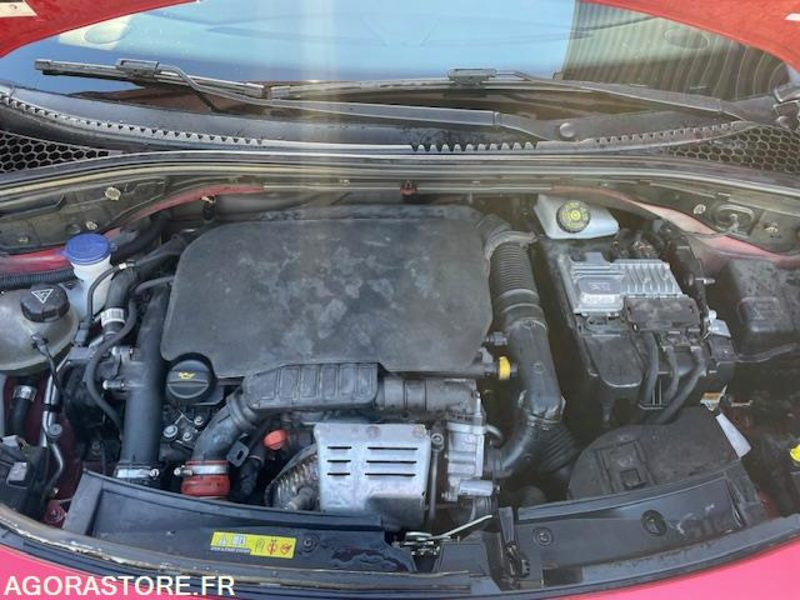 Lengvasis automobilis DS3SOCHIC PT 110cv. 11/2016. 107150 KM: foto 10