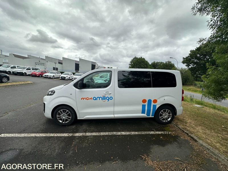 EM-645-ZF - Roulant - VP - 9 Places - Jumpy SPACE TOURER - 210 716 Kms - Mikroautobusas, Keleivinis furgonas: foto 2 EM-645-ZF - Roulant - VP - 9 Places - Jumpy SPACE TOURER - 210 716 Kms - Mikroautobusas, Keleivinis furgonas: foto 2