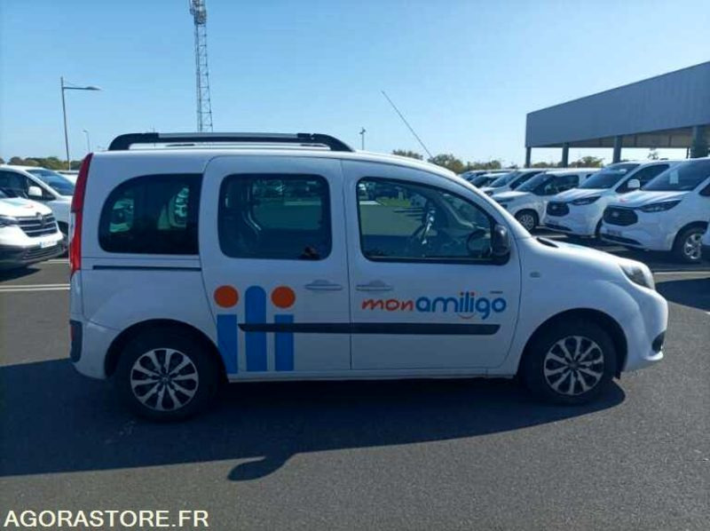 EX-801-MV - Roulant - RENAULT KANGOO - VP - 226 710 Kms - Lengvasis automobilis: foto 4 EX-801-MV - Roulant - RENAULT KANGOO - VP - 226 710 Kms - Lengvasis automobilis: foto 4