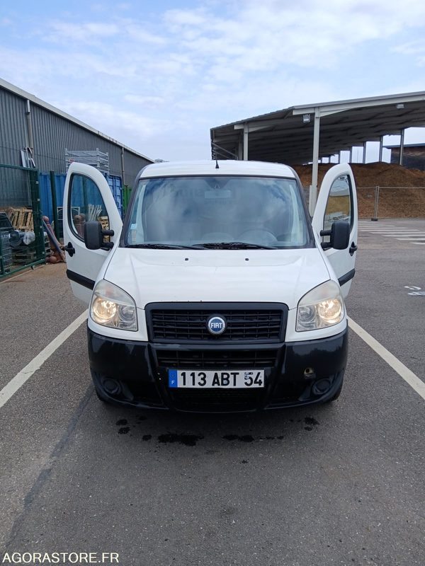 FIAT DOBLO - 2006 - 208199 KM - Mažas furgonas: foto 1 FIAT DOBLO - 2006 - 208199 KM - Mažas furgonas: foto 1