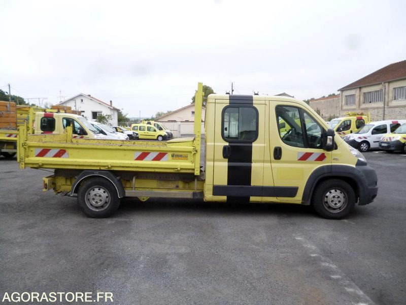 FIAT DUCATO 2.3 JTD 120 BBDC - Krovininis mikroautobusas: foto 4 FIAT DUCATO 2.3 JTD 120 BBDC - Krovininis mikroautobusas: foto 4