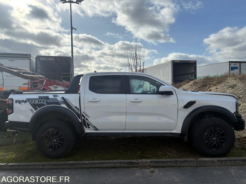 FORD RANGER RAPTOR (2025) - Pikapas: foto 3 FORD RANGER RAPTOR (2025) - Pikapas: foto 3