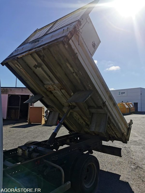 Mažas savivartis FOURGON BENNE - IVECO - DAILY 35C13 - 2011 / 264350 KM - BJ028EC: foto 7