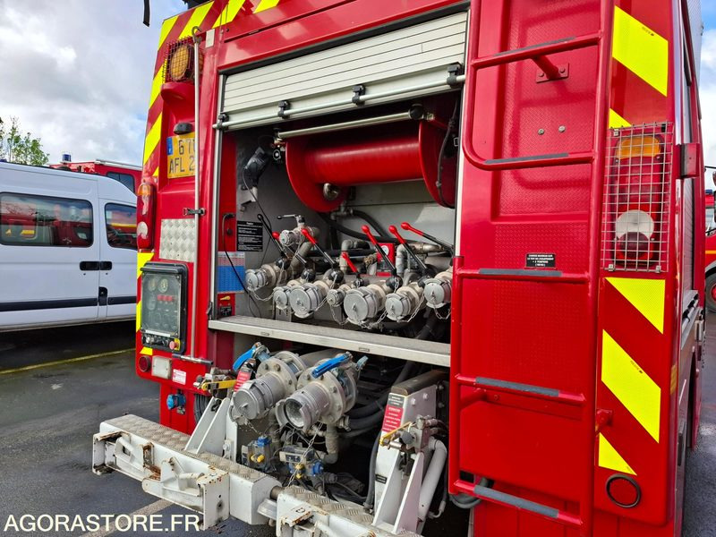 FOURGON POMPE TONNE - RENAULT MIDLUM - 676 AFL 29 - Gaisrinė mašina: foto 5 FOURGON POMPE TONNE - RENAULT MIDLUM - 676 AFL 29 - Gaisrinė mašina: foto 5