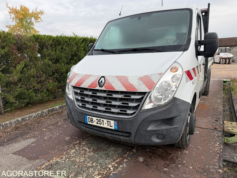 FOURGON RENAULT MASTER BENNE - 3 PLACES - 2013 / 206841Km PONT HS (M20310) - Mažas savivartis: foto 2 FOURGON RENAULT MASTER BENNE - 3 PLACES - 2013 / 206841Km PONT HS (M20310) - Mažas savivartis: foto 2