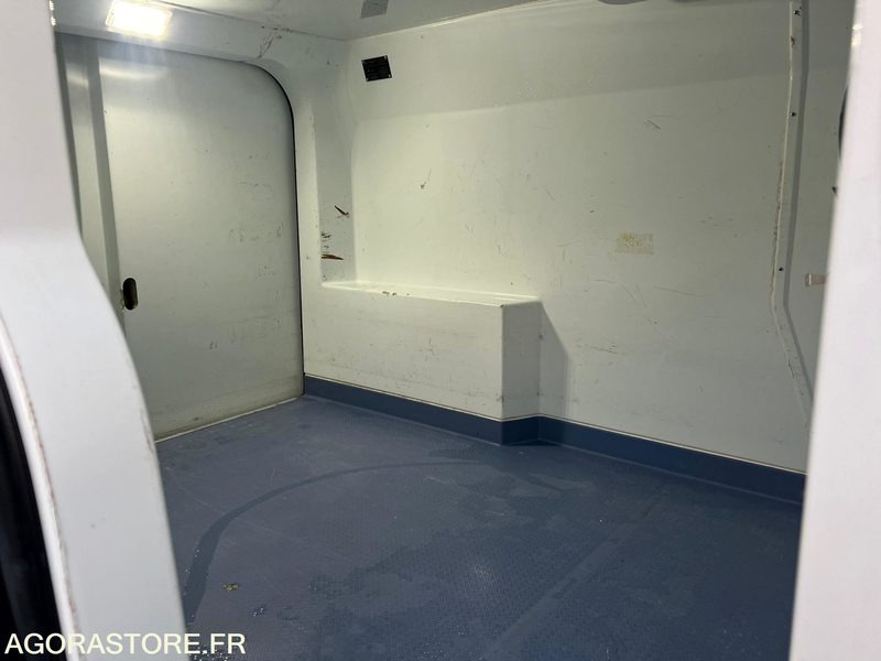 Furgonas šaldytuvas Fiat Doblo Cargo Maxi - 2019 - 60 000km: foto 15