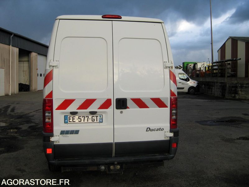 Fiat Ducato - Krovininis mikroautobusas: foto 4 Fiat Ducato - Krovininis mikroautobusas: foto 4