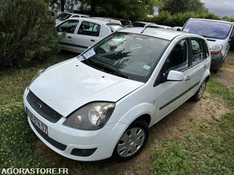 Ford Fiesta - 938BTN57 - Lengvasis automobilis: foto 1 Ford Fiesta - 938BTN57 - Lengvasis automobilis: foto 1