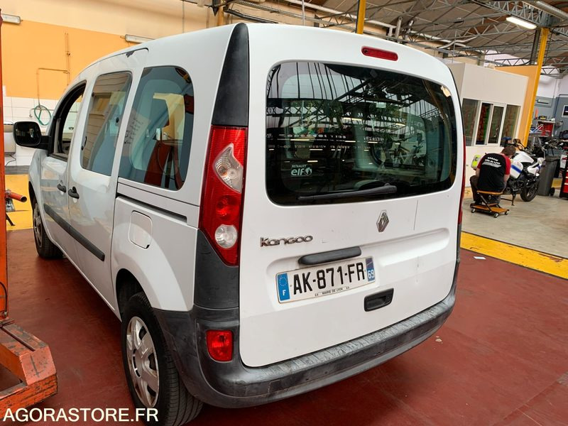 G KANGOO AK-871-FR - Lengvasis automobilis: foto 3 G KANGOO AK-871-FR - Lengvasis automobilis: foto 3