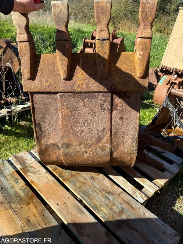 Godet 700mm Morin 3 - Kaušas - Statybinė technika: foto 5 Godet 700mm Morin 3 - Kaušas - Statybinė technika: foto 5