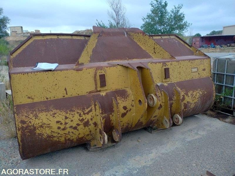 Godet CATERPILLAR - Įrankis/ Įranga: foto 1 Godet CATERPILLAR - Įrankis/ Įranga: foto 1