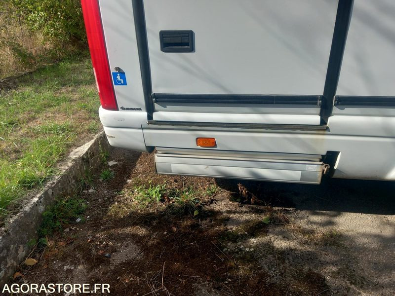 IVECO DAILY N°092054 - Mikroautobusas, Keleivinis furgonas: foto 4 IVECO DAILY N°092054 - Mikroautobusas, Keleivinis furgonas: foto 4
