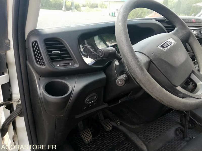 Iveco Daily Line - Mikroautobusas, Keleivinis furgonas: foto 4 Iveco Daily Line - Mikroautobusas, Keleivinis furgonas: foto 4