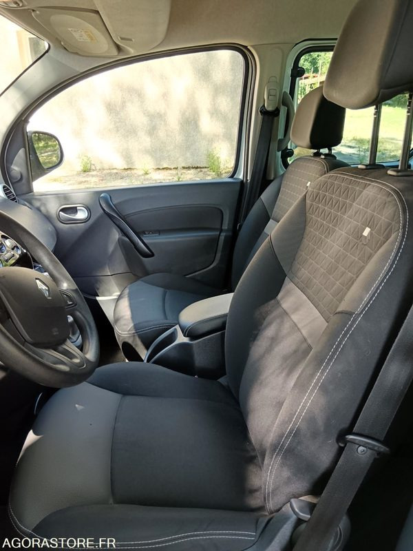 Kangoo 1.5 DCI - Lengvasis automobilis: foto 4 Kangoo 1.5 DCI - Lengvasis automobilis: foto 4