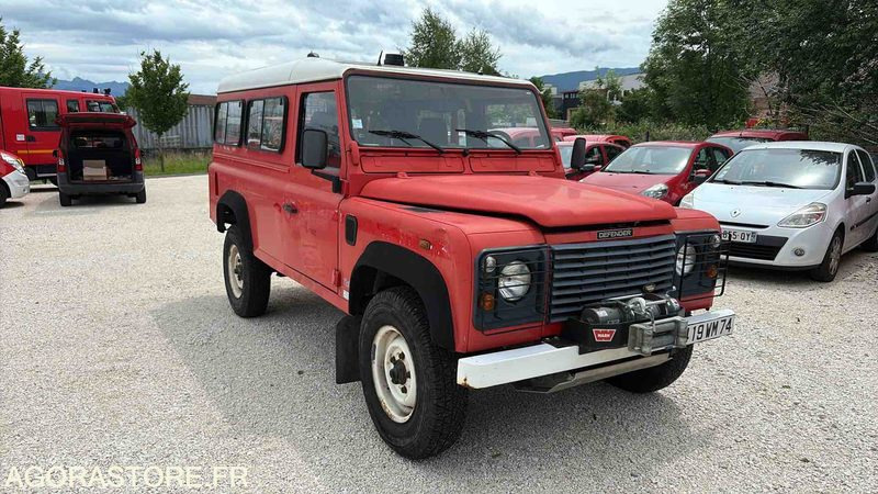 LAND ROVER DÉFENDER 110 - 67 933 Kms - 1999 - 8419 WM 74 - Visureigis: foto 4 LAND ROVER DÉFENDER 110 - 67 933 Kms - 1999 - 8419 WM 74 - Visureigis: foto 4