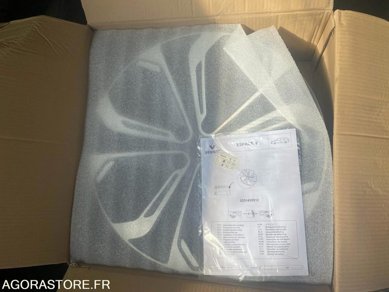 LOT DE 56 JANTES ALUMINIUM ORIGINE RENAULT ESPACE V EN 20 POUCES BI-TON - Įrankis/ Įranga: foto 4 LOT DE 56 JANTES ALUMINIUM ORIGINE RENAULT ESPACE V EN 20 POUCES BI-TON - Įrankis/ Įranga: foto 4