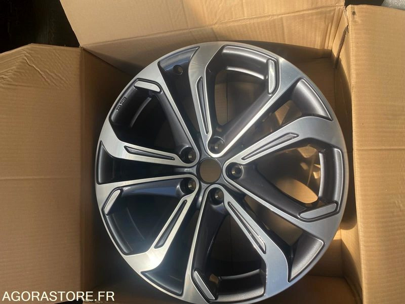 LOT DE 56 JANTES ALUMINIUM ORIGINE RENAULT ESPACE V EN 20 POUCES BI-TON - Įrankis/ Įranga: foto 5 LOT DE 56 JANTES ALUMINIUM ORIGINE RENAULT ESPACE V EN 20 POUCES BI-TON - Įrankis/ Įranga: foto 5
