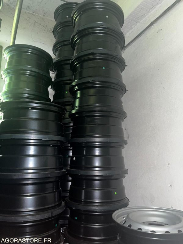 LOT DE 56 JANTES TOLE POUR FORD RANGER 17 POUCES R1-1974 - Įrankis/ Įranga: foto 2 LOT DE 56 JANTES TOLE POUR FORD RANGER 17 POUCES R1-1974 - Įrankis/ Įranga: foto 2