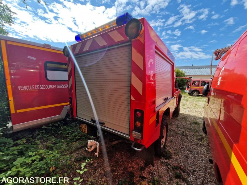 Land Rover Defender - 2001 - 19789- 5317XD27 - Visureigis: foto 4 Land Rover Defender - 2001 - 19789- 5317XD27 - Visureigis: foto 4