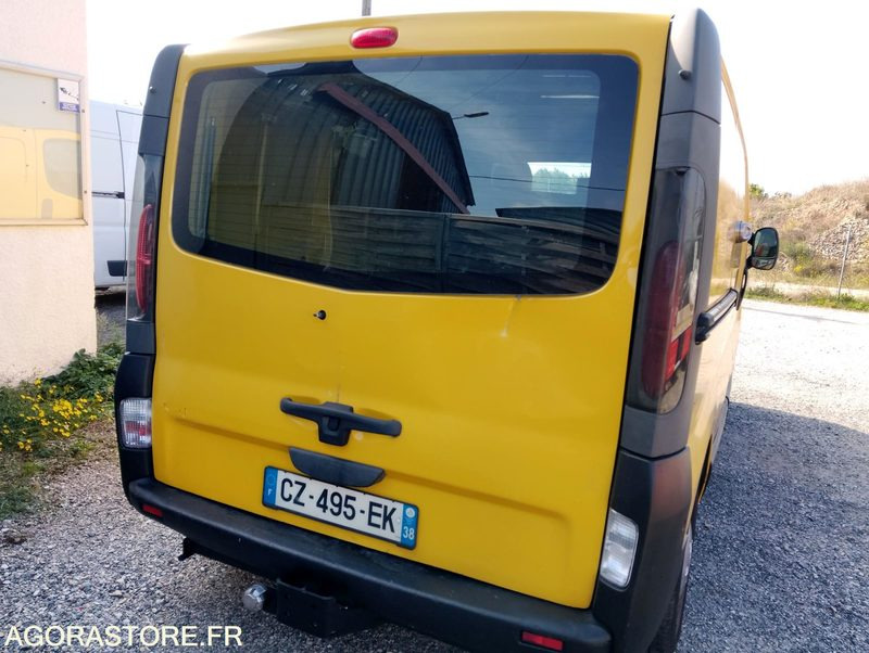 Lot A12 - Opel Vivaro - Krovininis mikroautobusas: foto 5 Lot A12 - Opel Vivaro - Krovininis mikroautobusas: foto 5