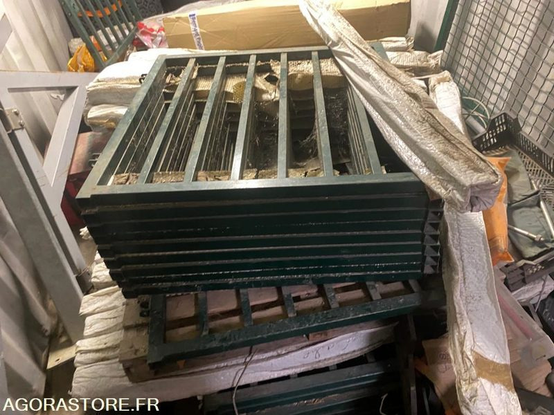 Lot de 10 portillons ACIER 100x100 Jamais mis en place - Technika sodui ir daržui: foto 3 Lot de 10 portillons ACIER 100x100 Jamais mis en place - Technika sodui ir daržui: foto 3