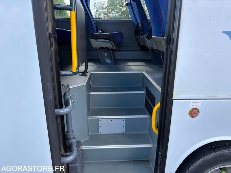 Lot de 3 minibus Mercedes mago et otokar navigo - Mikroautobusas, Keleivinis furgonas: foto 5 Lot de 3 minibus Mercedes mago et otokar navigo - Mikroautobusas, Keleivinis furgonas: foto 5