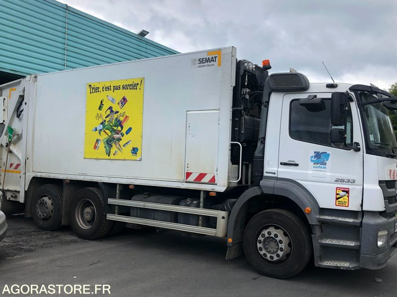 MERCEDES AXOR 26T-21m3 - 287235 kms - 2014 - Šiukšliavežis: foto 2 MERCEDES AXOR 26T-21m3 - 287235 kms - 2014 - Šiukšliavežis: foto 2