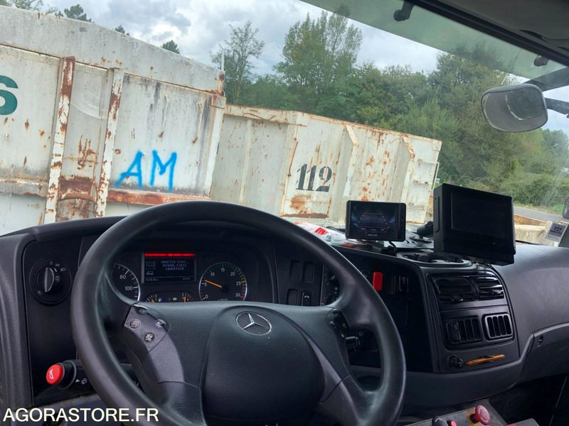 MERCEDES AXOR 26T-21m3 - 287235 kms - 2014 - Šiukšliavežis: foto 4 MERCEDES AXOR 26T-21m3 - 287235 kms - 2014 - Šiukšliavežis: foto 4