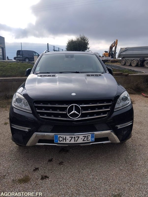 MERCEDES CLASSE ML 350 3.0 CDI BLUETEC V6 TURBO 4-MATIC - Visureigis: foto 3 MERCEDES CLASSE ML 350 3.0 CDI BLUETEC V6 TURBO 4-MATIC - Visureigis: foto 3