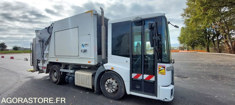 MERCEDES ECONIC - 2015 - Šiukšliavežis: foto 2 MERCEDES ECONIC - 2015 - Šiukšliavežis: foto 2