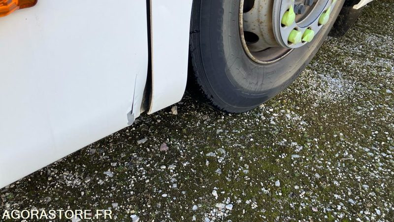 MERCEDES INTOURO N°093253 - Mokyklinis autobusas: foto 3 MERCEDES INTOURO N°093253 - Mokyklinis autobusas: foto 3