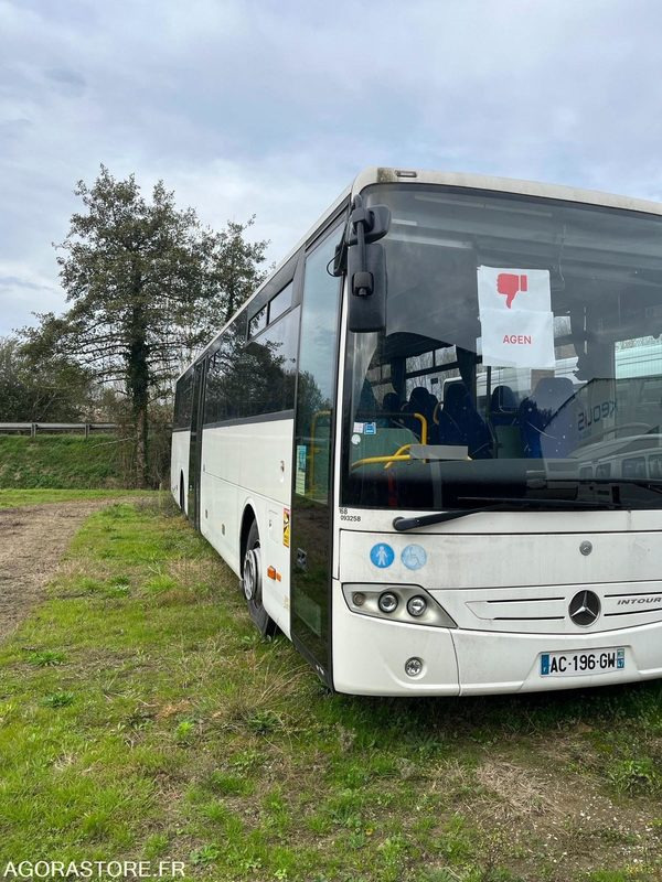 MERCEDES INTOURO N°093258 - Mokyklinis autobusas: foto 2 MERCEDES INTOURO N°093258 - Mokyklinis autobusas: foto 2