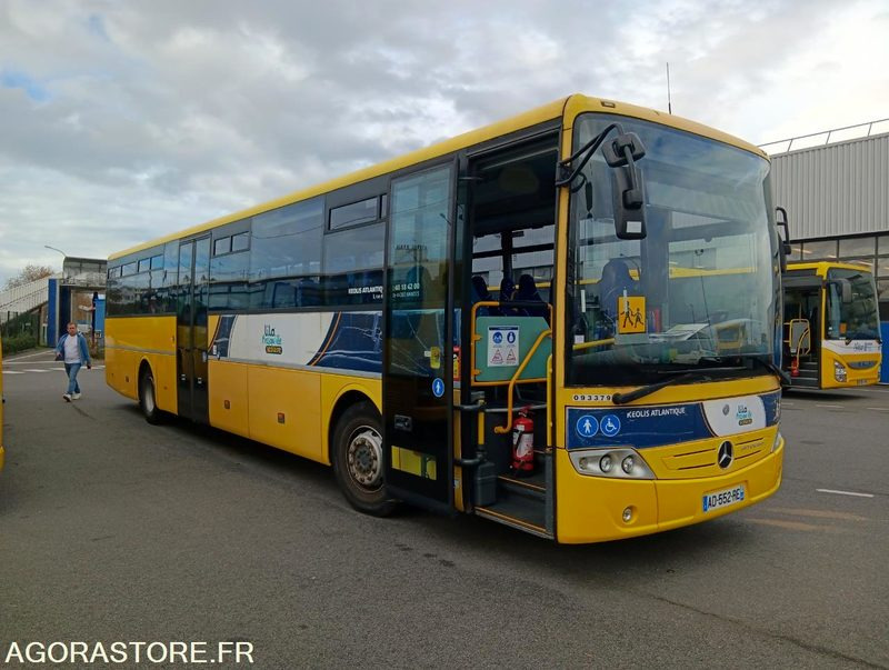 MERCEDES INTOURO N°093379 - Mokyklinis autobusas: foto 1 MERCEDES INTOURO N°093379 - Mokyklinis autobusas: foto 1