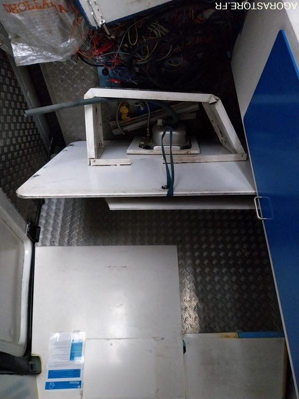 MERCEDES Sprinter 411CDI Fourgon L4 VASP 2004 148238Km ROULANT PRO UNIQUEMENT - Krovininis mikroautobusas: foto 1 MERCEDES Sprinter 411CDI Fourgon L4 VASP 2004 148238Km ROULANT PRO UNIQUEMENT - Krovininis mikroautobusas: foto 1