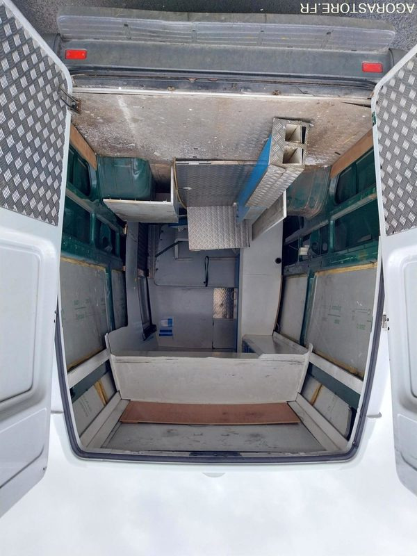 MERCEDES Sprinter 411CDI Fourgon L4 VASP 2004 148238Km ROULANT PRO UNIQUEMENT - Krovininis mikroautobusas: foto 2 MERCEDES Sprinter 411CDI Fourgon L4 VASP 2004 148238Km ROULANT PRO UNIQUEMENT - Krovininis mikroautobusas: foto 2