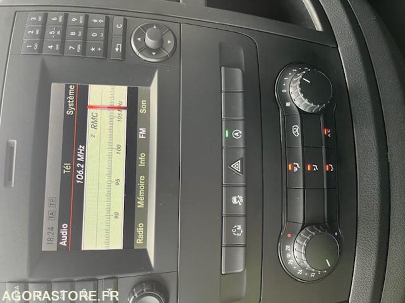 MERCEDES VITO MIXTO 119 CDI LONG 4X4 7G-TRONIC 6 PLACES - Krovininis mikroautobusas: foto 3 MERCEDES VITO MIXTO 119 CDI LONG 4X4 7G-TRONIC 6 PLACES - Krovininis mikroautobusas: foto 3