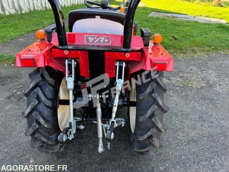 MICROTRACTEUR YANMAR 16CV 3 CYLINDRES DIESEL D'OCCASION 4 RM PDF 3 PTS COMPLET - Traktorius: foto 5 MICROTRACTEUR YANMAR 16CV 3 CYLINDRES DIESEL D'OCCASION 4 RM PDF 3 PTS COMPLET - Traktorius: foto 5