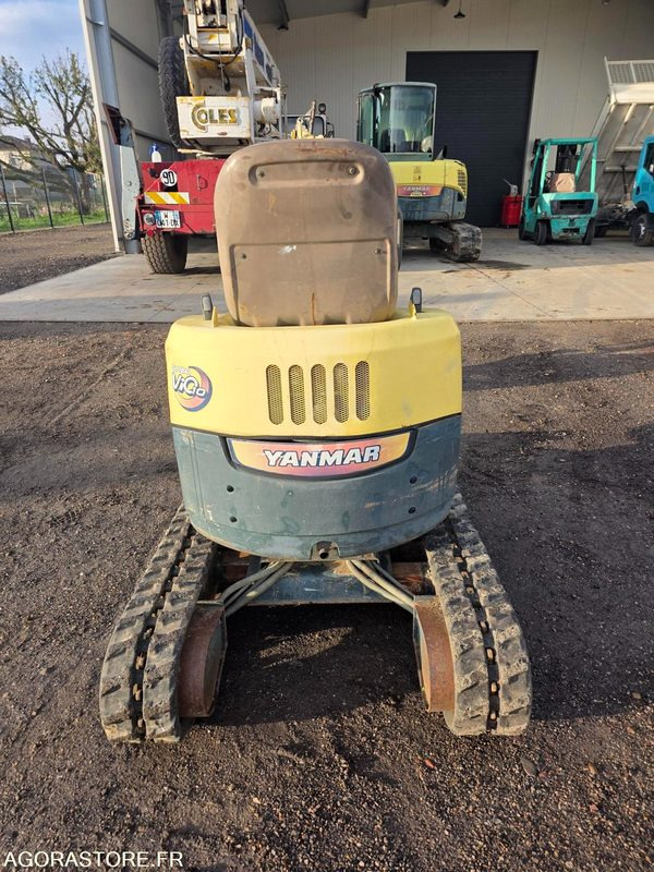 MINI-PELLE YANMAR VIO 10 - 2004 - 1952 HEURES - Mini ekskavatorius: foto 3 MINI-PELLE YANMAR VIO 10 - 2004 - 1952 HEURES - Mini ekskavatorius: foto 3