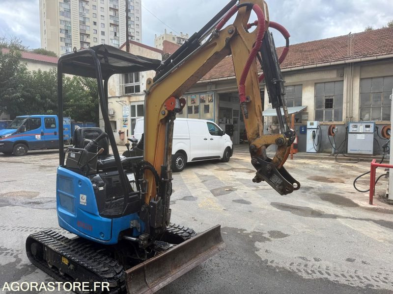 MINI PELLE - YANMAR - VIO17 - 2016 - 1690 heures (EGB307629 - 051891) - Mini ekskavatorius: foto 2 MINI PELLE - YANMAR - VIO17 - 2016 - 1690 heures (EGB307629 - 051891) - Mini ekskavatorius: foto 2