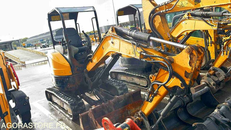 MINIPELLE BOBCAT E27 - 2014 / 2753 HEURES (PEL25G010270) - Ekskavatorius: foto 4 MINIPELLE BOBCAT E27 - 2014 / 2753 HEURES (PEL25G010270) - Ekskavatorius: foto 4