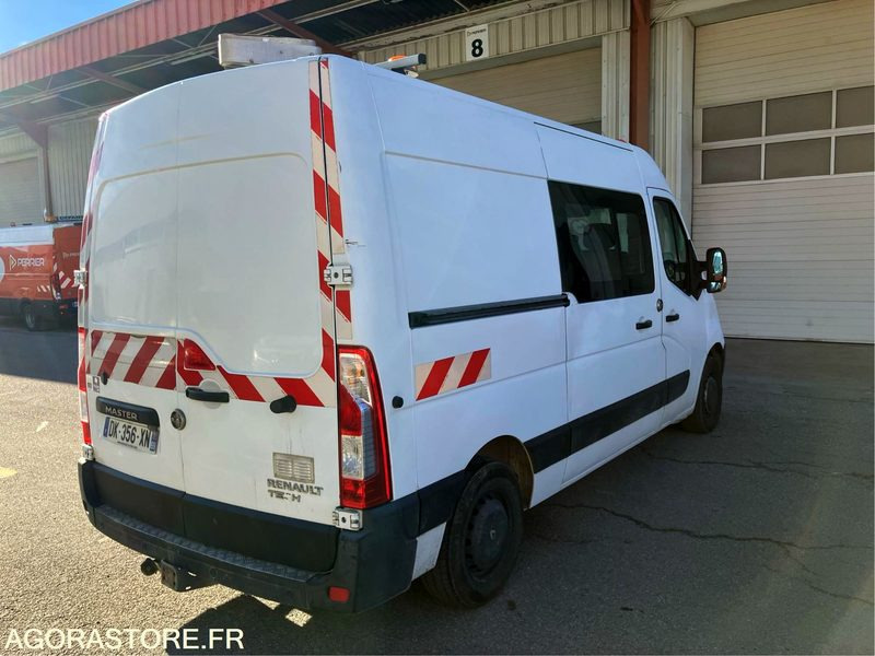 Master VU 4p Fourgon GD CONFORT - 2014 / 163463 KM (P1511126) - Krovininis mikroautobusas: foto 2 Master VU 4p Fourgon GD CONFORT - 2014 / 163463 KM (P1511126) - Krovininis mikroautobusas: foto 2