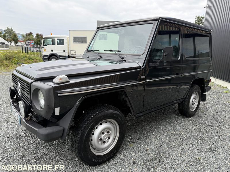 Mercedes Benz Classe G G290 (version court) 4x4 1995 - 231500 km - - Visureigis: foto 2 Mercedes Benz Classe G G290 (version court) 4x4 1995 - 231500 km - - Visureigis: foto 2