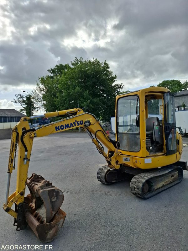 Mini pelle KOMATSU PC20R8 - 2003 / 5068 HEURES - Mini ekskavatorius: foto 4 Mini pelle KOMATSU PC20R8 - 2003 / 5068 HEURES - Mini ekskavatorius: foto 4