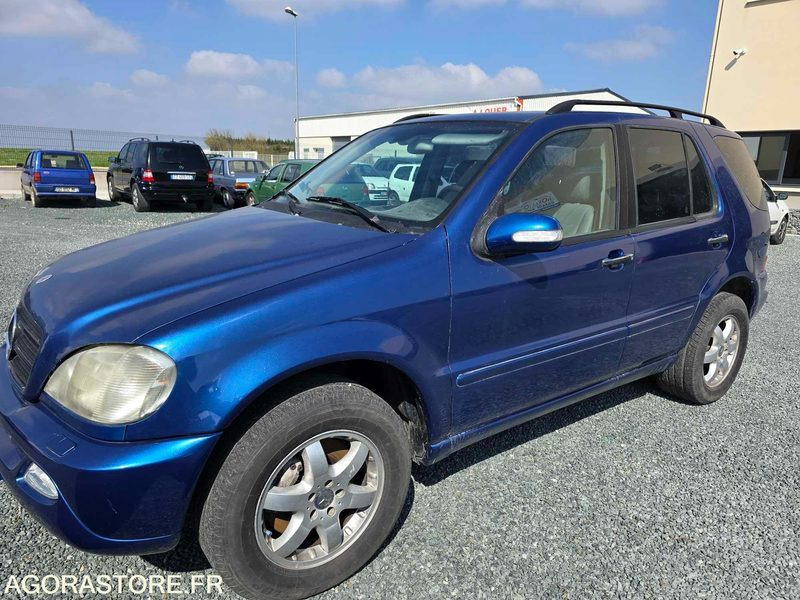 NIORT - MERCEDES ML 400 CDI BVA BI TURBO 4.00L 250 CH PEINTURE NEUVE 2025 - Lengvasis automobilis: foto 1 NIORT - MERCEDES ML 400 CDI BVA BI TURBO 4.00L 250 CH PEINTURE NEUVE 2025 - Lengvasis automobilis: foto 1
