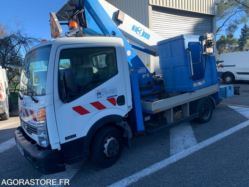 Nacelle élévatrice - 2013 - SOCAGE - Nissan - Cabstar - 91 757 kms - CZ 601 NP - Krovininis mikroautobusas: foto 2 Nacelle élévatrice - 2013 - SOCAGE - Nissan - Cabstar - 91 757 kms - CZ 601 NP - Krovininis mikroautobusas: foto 2