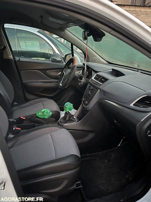 OPEL MOKKA - 106 000 - 2015 - Visureigis: foto 5 OPEL MOKKA - 106 000 - 2015 - Visureigis: foto 5